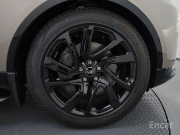 Land Rover - Discovery 5 P360 R-Dynamic SE