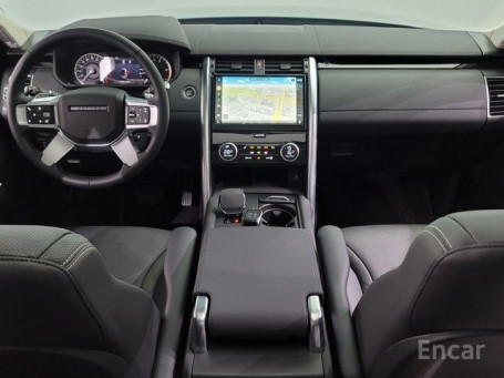 Land Rover - Disccovery 5 D250 SE