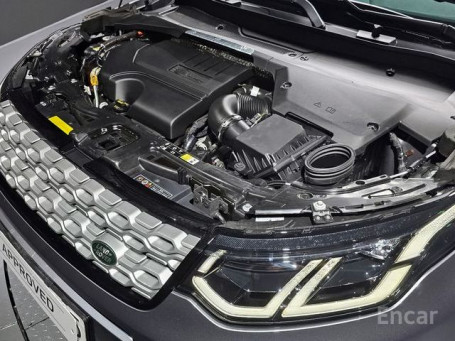 Land Rover - Discovery Sport P250 SE