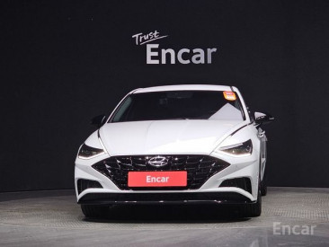 Hyundai Sonata (DN8)