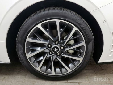 Hyundai Sonata (DN8)