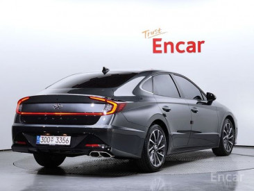 Hyundai Sonata (DN8)