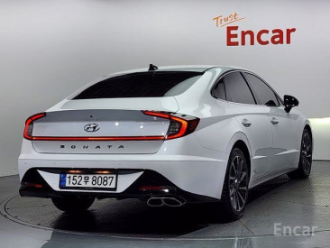 Hyundai Sonata (DN8)