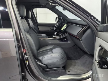 Land Rover - Range Rover Sport D300 HSE Dynamic