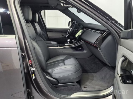 Land Rover - Range Rover Sport D300 HSE Dynamic