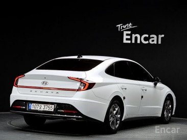 Hyundai Sonata (DN8)