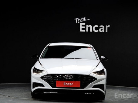 Hyundai Sonata (DN8)