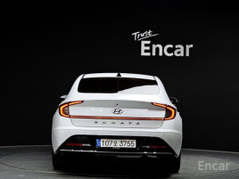 Hyundai Sonata (DN8)