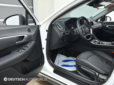 Hyundai Sonata (DN8) Hybrid