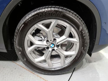 BMW - X4 (G02) xDrive 20i xLine