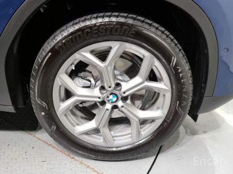 BMW - X4 (G02) xDrive 20i xLine