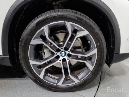 BMW - X5 (G05) xDrive 30d xLine