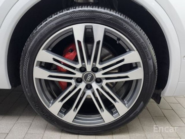 Audi - SQ5 (FY) 3,0 TFSI Quattro
