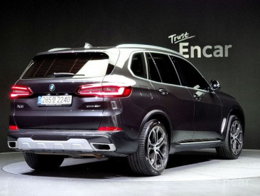 BMW - X5 (G05) xDrive 40i xLine