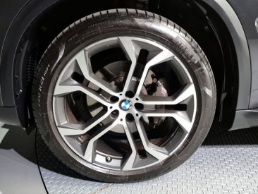 BMW - X5 (G05) xDrive 40i xLine