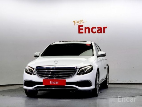 Mercedes - E-Class W213 E300 4MATIC Exclusive