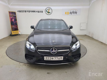 Mercedes - E-Class W213 E300 4MATIC AMG Line