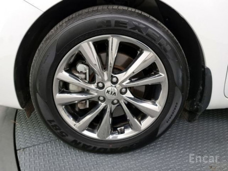 Kia Carnival (До рест)