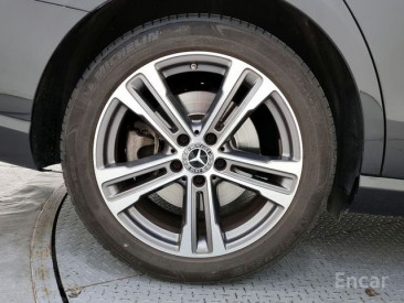 Mercedes- E-Class W213 E350 4MATIC Avangarde