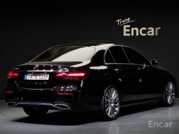 Mercedes - E-Class W213 E350 4MATIC AMG Line Edition