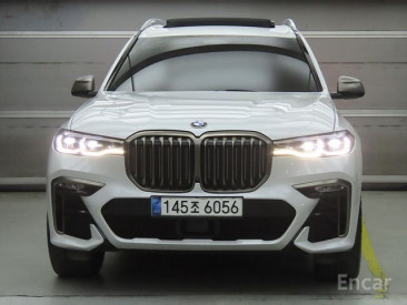 BMW - X7 (G07) M50i 6seats