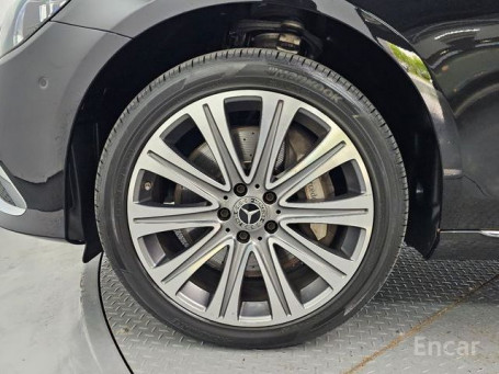 Mercedes - E-Class W213 E450 4MATIC Exclusive