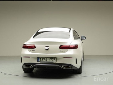 Mercedes- E-Class W213 E450 4MATIC Coupe