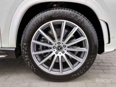 Mercedes - GLS-Class X167 Maybach