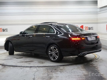 Mercedes - E-Class W213 E250 Avantgarde