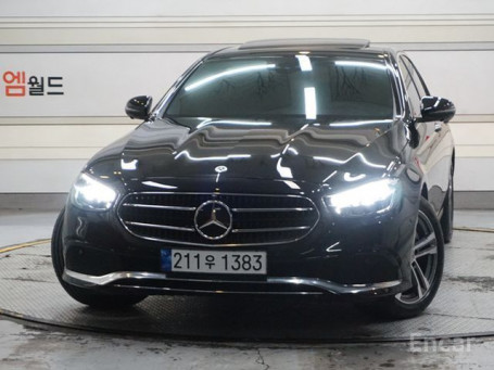 Mercedes - E-Class W213 E250 Avantgarde