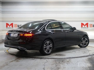 Mercedes - E-Class W213 E250 Avantgarde