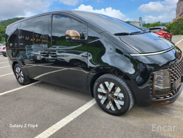 Hyundai Staria Lounge