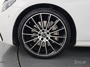 Mercedes- E-Class W213 E350 4MATIC AMG Line