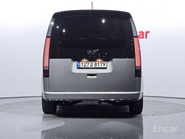 Hyundai Staria Lounge