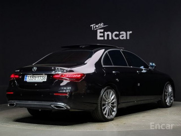 Mercedes - E-Class W213 4MATIC Exclusive