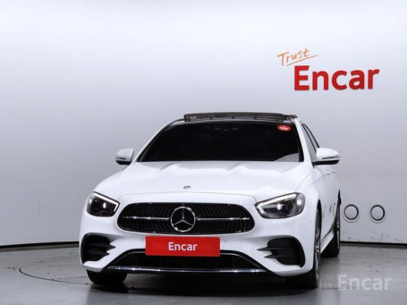 Mercedes- E-Class W213 E220d 4MATIC AMG Line