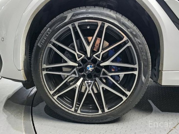 BMW - X6M (G06) 4,4 Competition