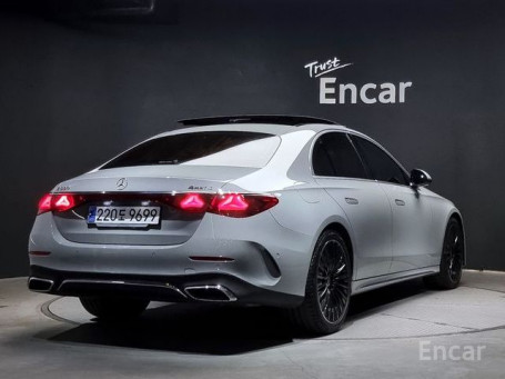 Mercedes- E-Class W214 E300 4MATIC AMG Line Premium Special